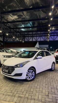 HYUNDAI HB20S 1.6 COMFORT PLUS 16V FLEX 4P MANUAL HYUNDAI HB20S 1.6 COMFORT PLUS 16V FLEX 4P MANUAL